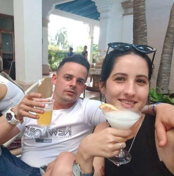 Meet your Posher, Yoshan - Picture 1 of 1